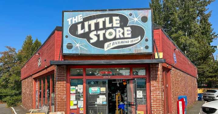 A Visit to The Little Store in its final days