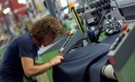 La industria textil, en crisis por las facilidades a las importaciones y la baja del consumo