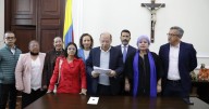 El Gobierno Petro presenta su tercera reforma tributaria: aspira a recaudar $26,3 billones