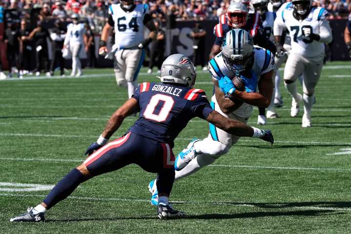 Mike Vrabel assesses Christian Gonzalez’ re