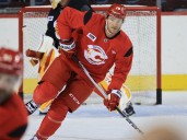 Huberdeau 2.0? Flames winger feels different heading into 2025