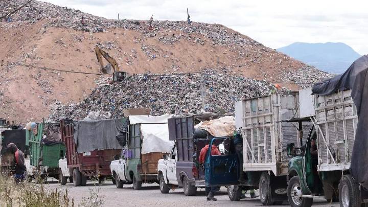 Pachuca: Retrasan confinamiento de basura en el Huixmi
