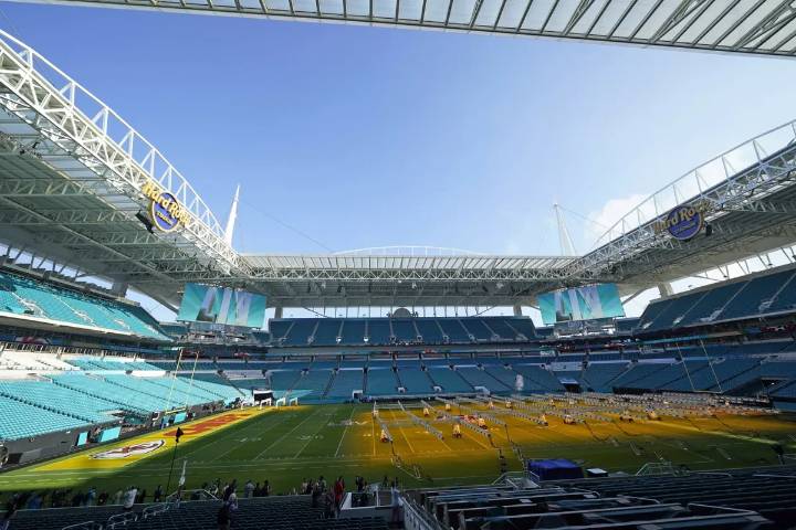 Patriots vs. Dolphins Weather Report: Will It Rain at HardRock Stadium During Week 2 Clash? Will the unfaithful South Florida weather act as a spoilsport for the Patriots vs. Dolphins match on Sunday?
