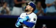 Kyle Isbel exits Mariners-Royals game due to injury