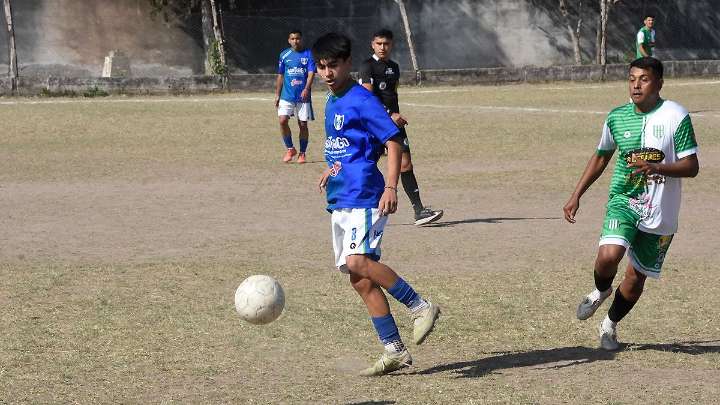 Banfield y Yanda FC no se sacaron ventajas en La Banda