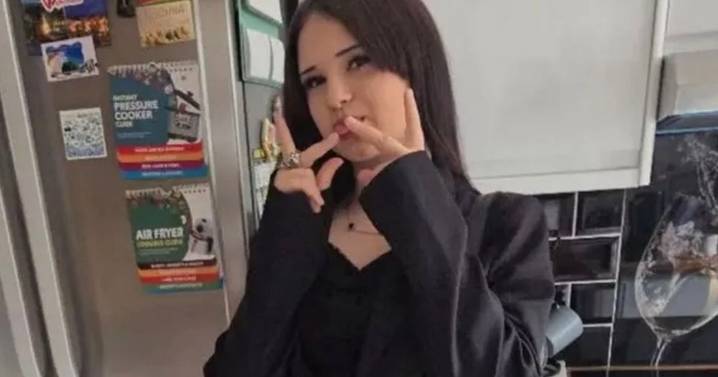 'Beloved' schoolgirl, 13, found dead at home as police rush to 'sudden death'