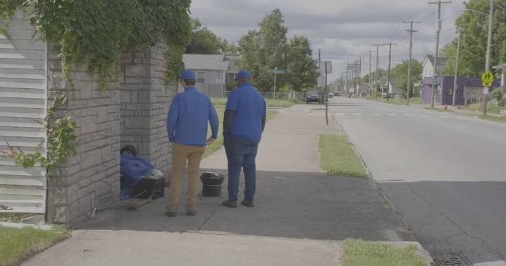 Louisville team asking community to have 'HEART' when interacting with homeless