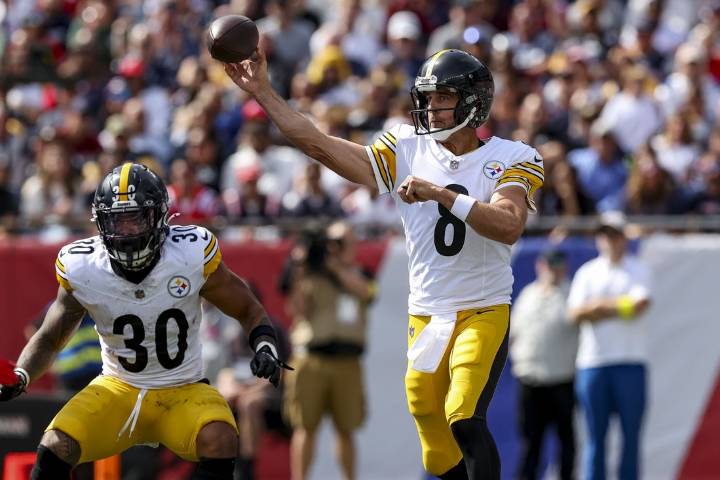 Deadspin | Aaron Rodgers, Steelers excited for Irish excursion vs. Vikings