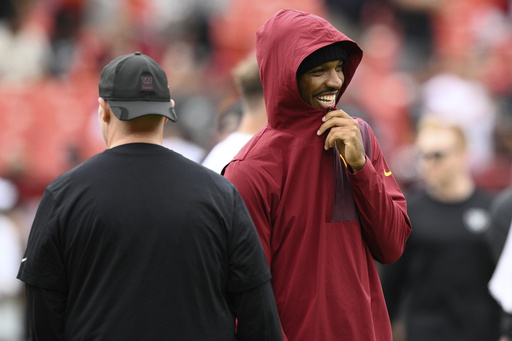Commanders' Jayden Daniels says he feels good and it's up to the doctors to decide if he can play