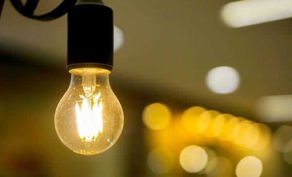 Septiembre también llegó a La Plata con subas en la luz: cuánto aumentó, nivel por nivel