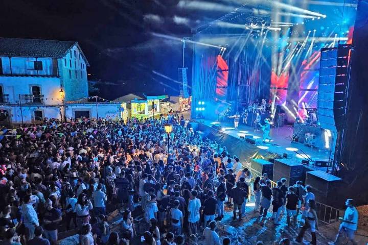 Piden tres años y medio para un músico de una orquesta de Calzada por simular un robo y cobrar 148.000 euros de dos aseguradoras