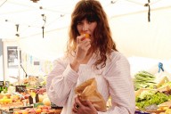 Valter Longo, experto en longevidad: "Comer 5 raciones de fruta al día es demasiado azúcar, podrían suponer 3 kilos más de grasa al año"