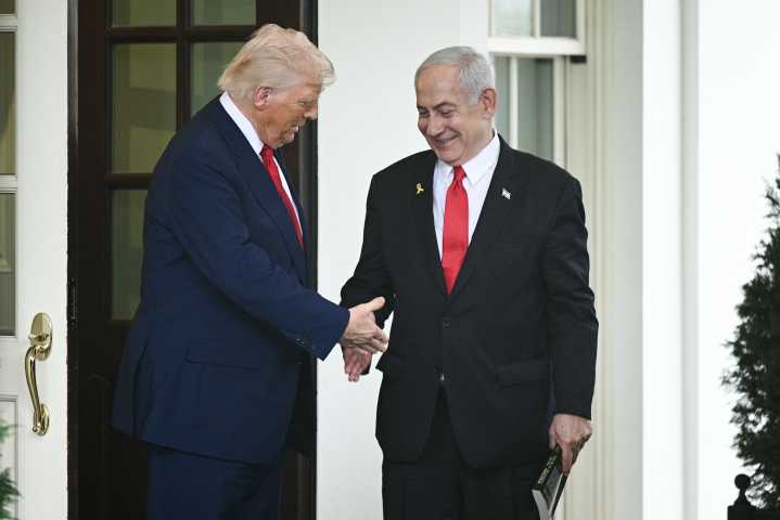 Netanyahu es recibido por Trump en la Casa Blanca