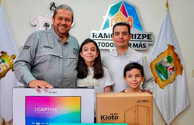 Avanza en Ramos Arizpe proyecto educativo; es la mejor inversión que podemos hacer: Tomás