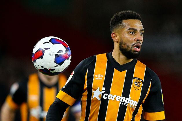 Free-agent Irish international Cyrus Christie (32) joins League One side Bolton Wanderers