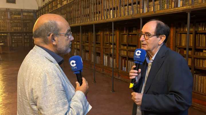Entramos en el almacén secreto de la biblioteca en la que Felipe II guardó miles de tesoros en su reinado: "Un valor incalculable"