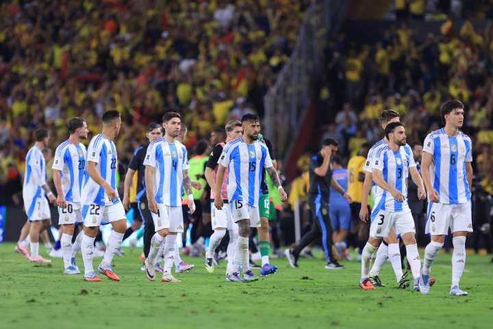 Ecuador derrotó 1-0 a Argentina