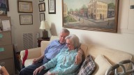 91-year-old man sings to wife on their anniversary