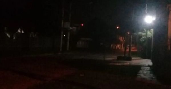 A los fierrazos: cayó un peligroso motochorro en Salta gracias a una vecina