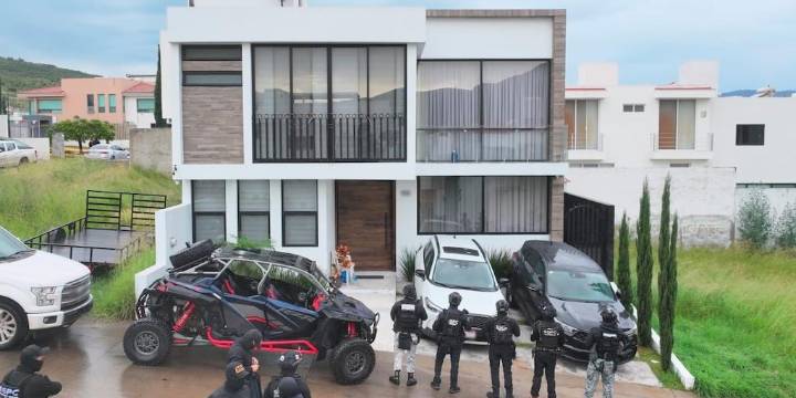 Detienen en Jalisco a “El Viejón”, presunto jefe del grupo operativo “La Barredora”