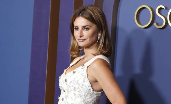 Así es el bikram yoga, el tipo de yoga que practica Penélope Cruz