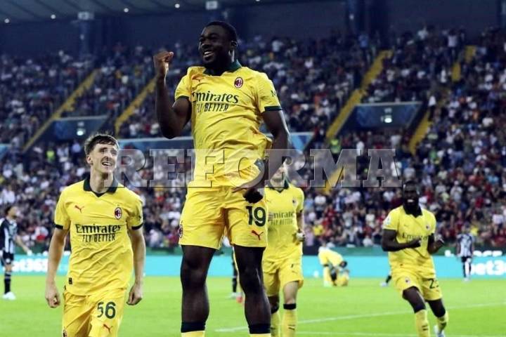 Golea Milán a Udinese; Santi Giménez suma 8 partidos sin gol