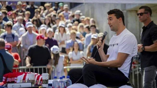 El funeral de Charlie Kirk será en Arizona y asistirá Donald Trump