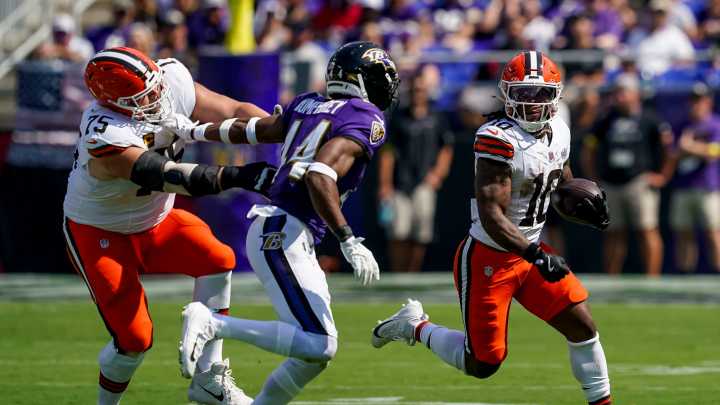 How did Browns rookie RB Quinshon Judkins grade out in Week 2?