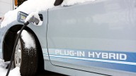 Carros híbridos que contaminan más de lo informado por sus fabricantes: ¿qué modelos están en la mira?
