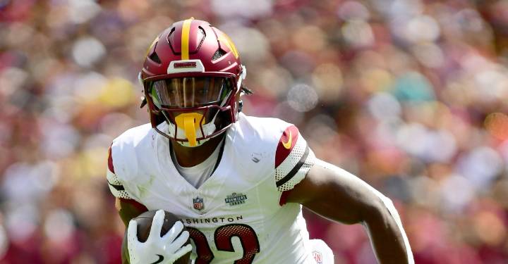 All aTwitter: 9-Sep-25 – Bill – 1st in NFL history drafted outside top 200 picks with 75+ rush yards and a TD in debut