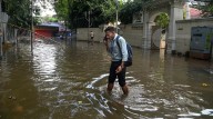 Parts of Kolkata still waterlogged; Met predicts more rainfall: Pumps deployed to drain out water; several pockets of Salt Lake, north and central Kolkata continued to be inundated