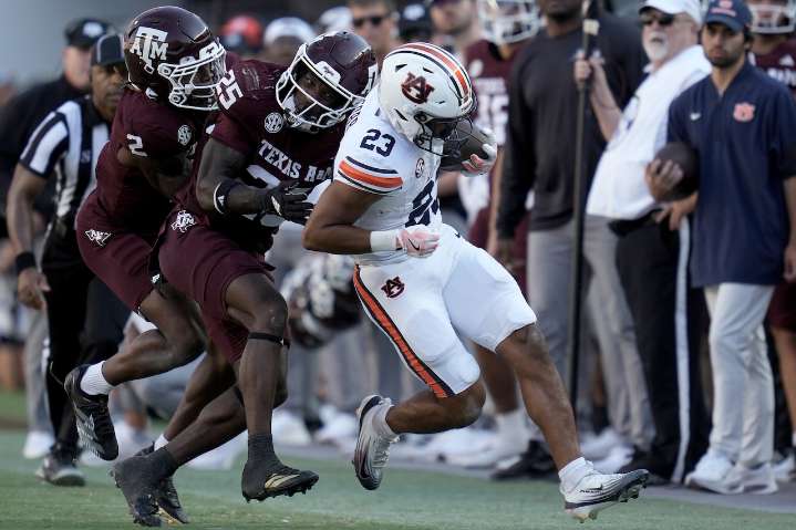Why can’t Auburn’s offense move the ball? Hugh Freeze continues to search for answers