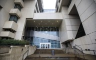Judge recommends Alberta bars have heated shelters after freezing deaths