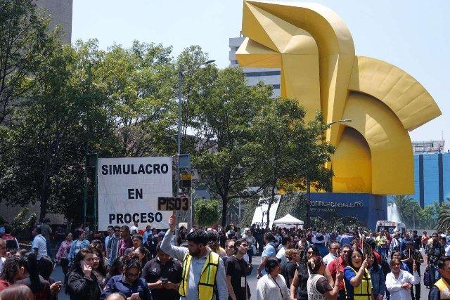 Simulacro Nacional 2025 activa alerta sísmica en CDMX y otras entidades del país