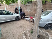 Secuestran un arma y detienen a tres sujetos en barrio Hospital