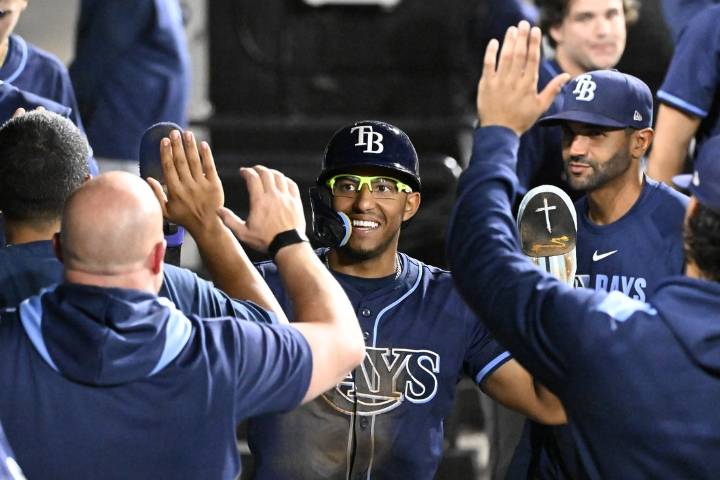 Deadspin | Rays look to bounce back, take series from White Sox