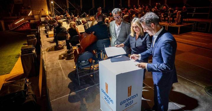 La Orquesta Ciudad de Granada se adhiere a la Capital Europea de la Cultura 2031 en la inauguración de la I Bienal de Flamenco