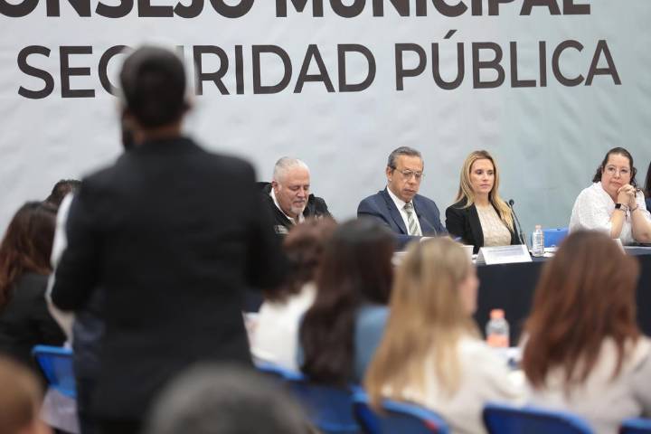 Huixquilucan brinda más de 14 mil asesorías jurídicas en favor de niñas, niños y adolescentes