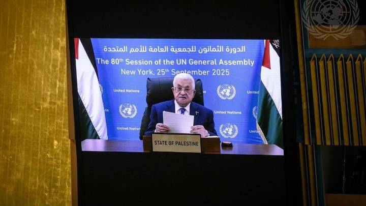Abás tiende la mano a EEUU y avisa a Israel: "No vamos a irnos de nuestra tierra"