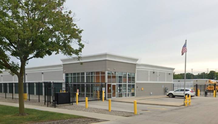 6 children, including infant, found in Milwaukee storage unit
