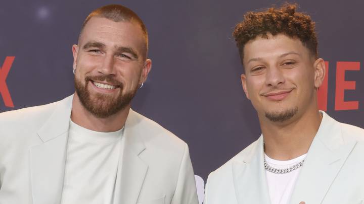 Travis Kelce hit with huge fine after making 'obscene gestures' during game