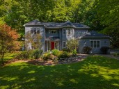 House of the Week: A wrong turn leads to a family’s dream house on Cross Lake