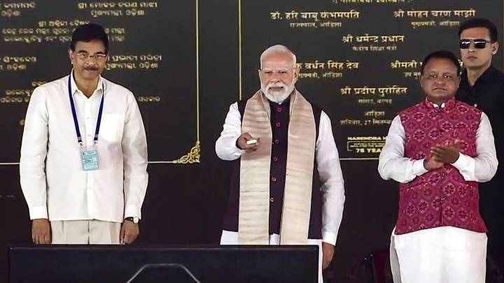 India joins China, S Korea, Denmark as PM Modi unveils BSNL’s ‘Swadeshi’ 4G network