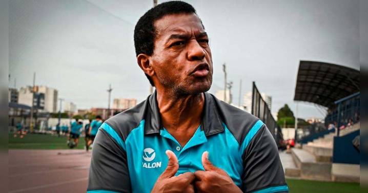 Uribe y su contundente advertencia a los rivales de Cristal: "Nadie se puede sentir campeón todavía"