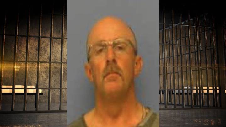 Bryant firefighter arrested after being accused of video voyeurism