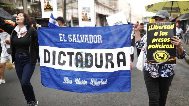 “El Salvador de Bukele transita hacia una dictadura”, advierte líder opositora
