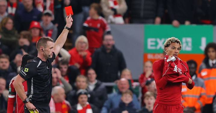 Liverpool player ratings vs Southampton: 4/10 gets away with awful error in late win
