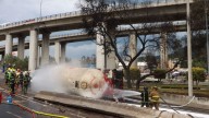 Suman cuatro muertos por explosión de pipa de gas en Iztapalapa