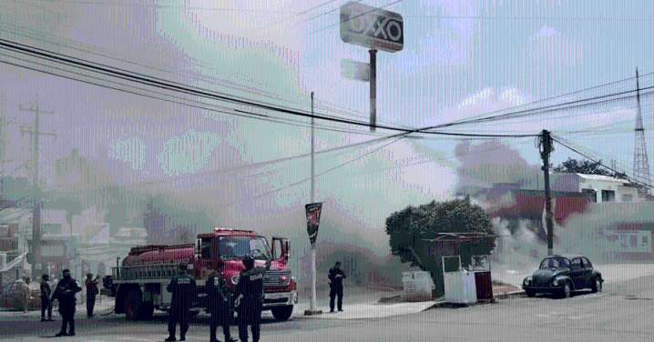 Nueva jornada violenta sacude Villahermosa: incendian tiendas de conveniencia y un auto
