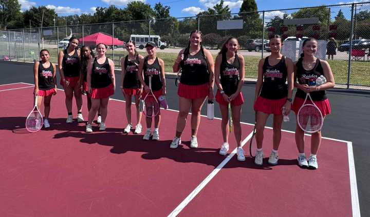 High school girls tennis roundup: Raiders, Hornets, Falcons win